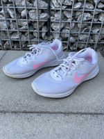 Nike Revolution Laufschuhe Gr. 38.5