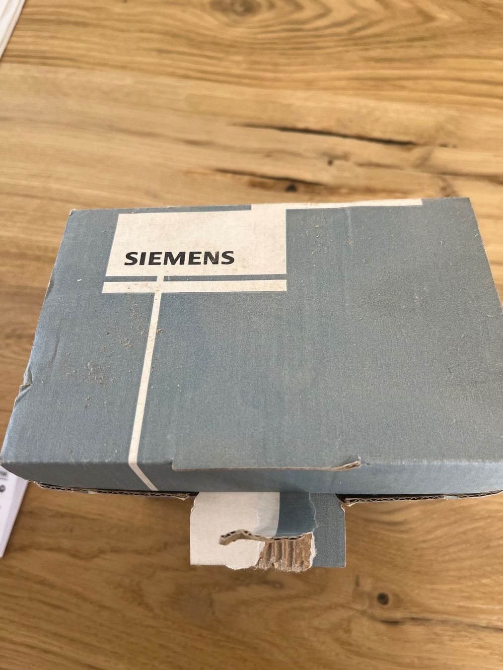 Componenti elettronici: Siemens RVP201.1 Zeitschaltuhr neu – Nuovo e nell'imballaggio originale da Unterterzen venduto da Siola4 3