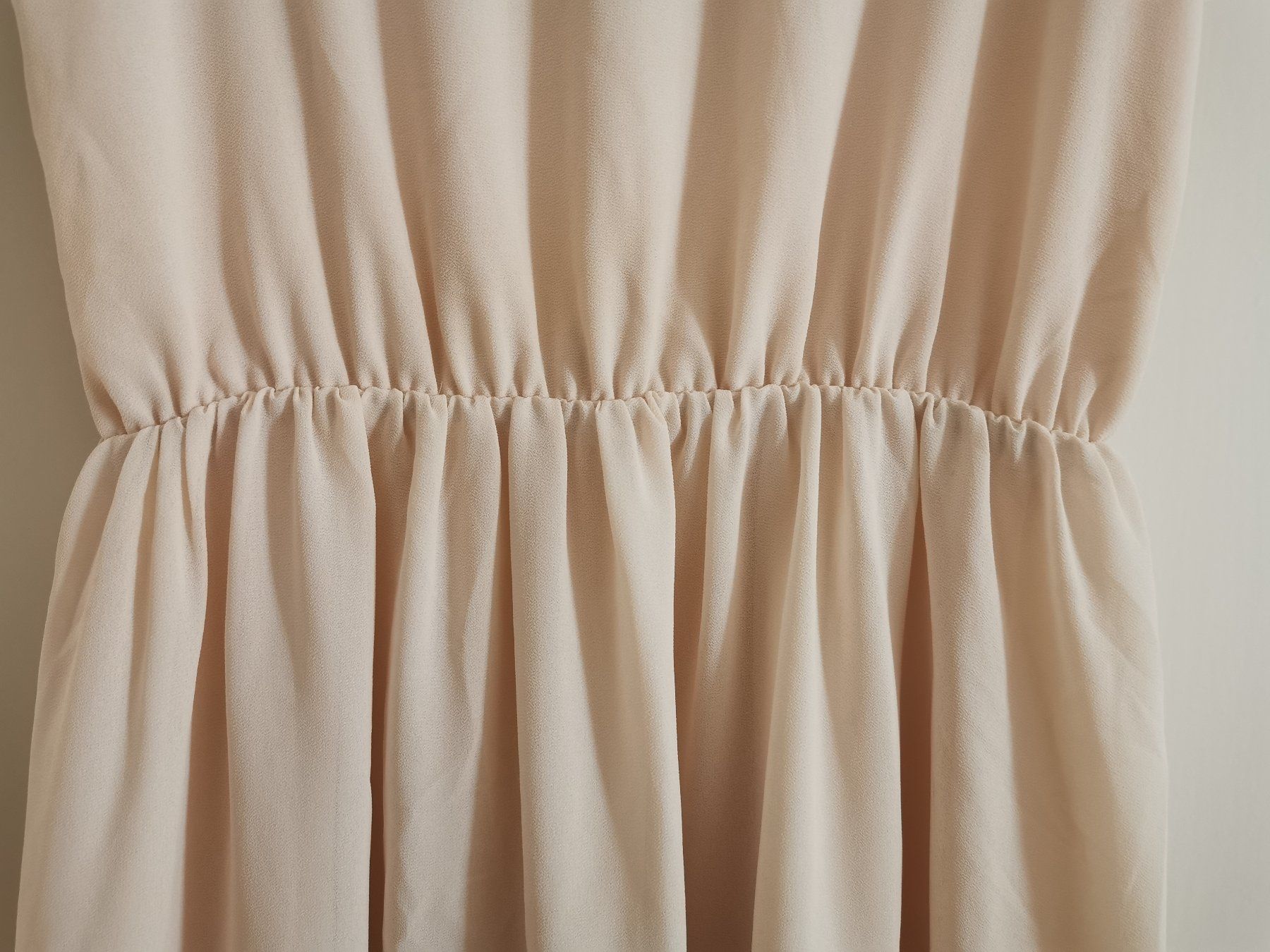 Vestiti: elegantes kurzes hellrosa Kleid Gr. S / M – Usato da Zürich venduto da Hibiskus3 2