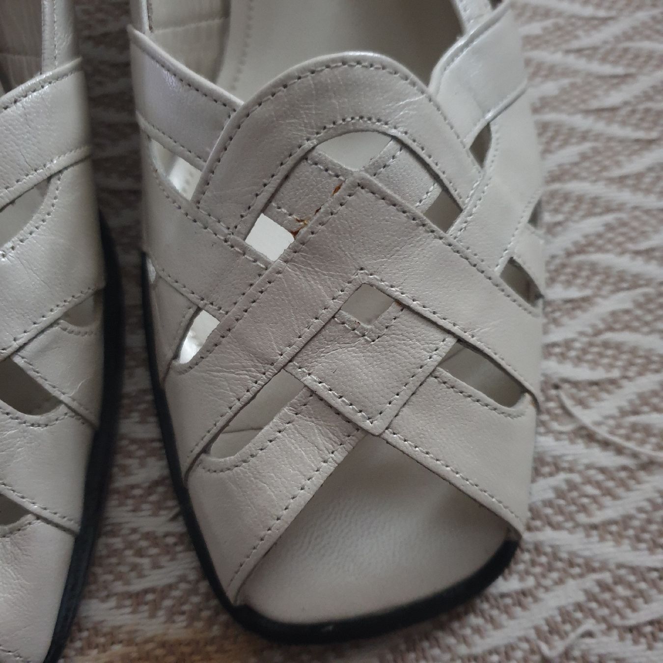 Gabor Scarpe da donna: Gabor neue Sandale in weiss Grösse 38 – Nuovo (secondo la descrizione) da Frenkendorf venduto da Moon111 5