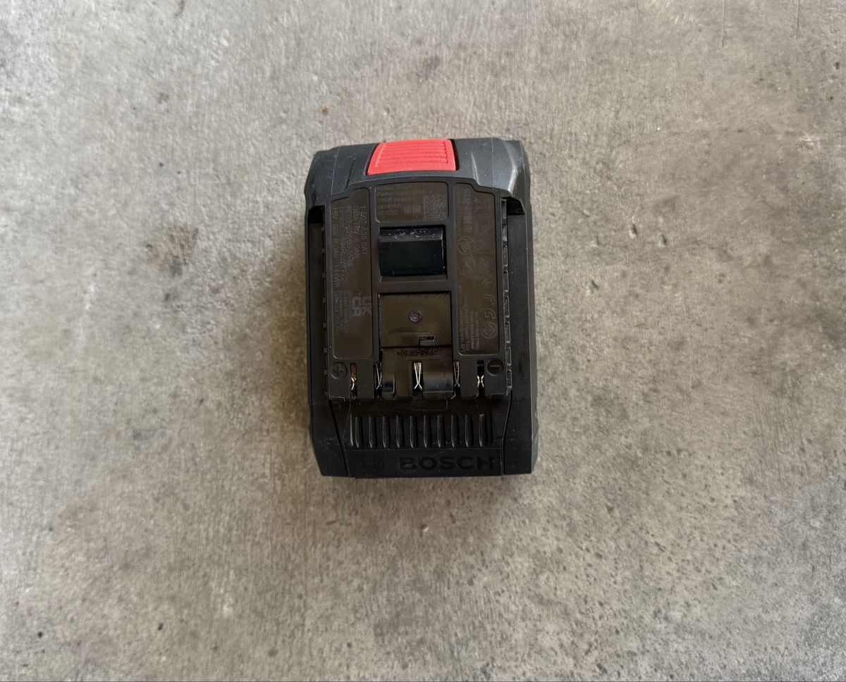 Bosch Caricatori & Batterie: Bosch ProCORE 18V 8.0 Ah Akku – Nuovo (secondo la descrizione) da Aathal-Seegräben venduto da Onigiri94 1