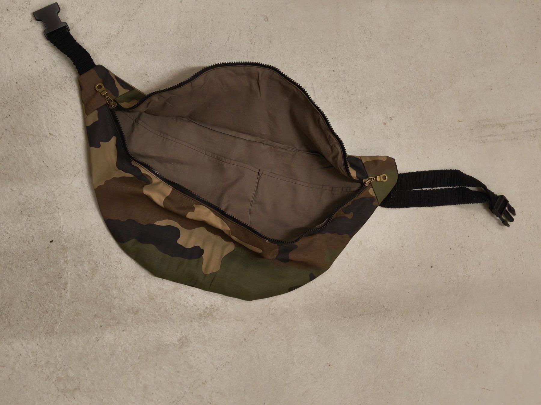 Borse: Gürteltasche / Französisches Camo – Nuovo (secondo la descrizione) da Schönenwerd venduto da leo_w99f 1