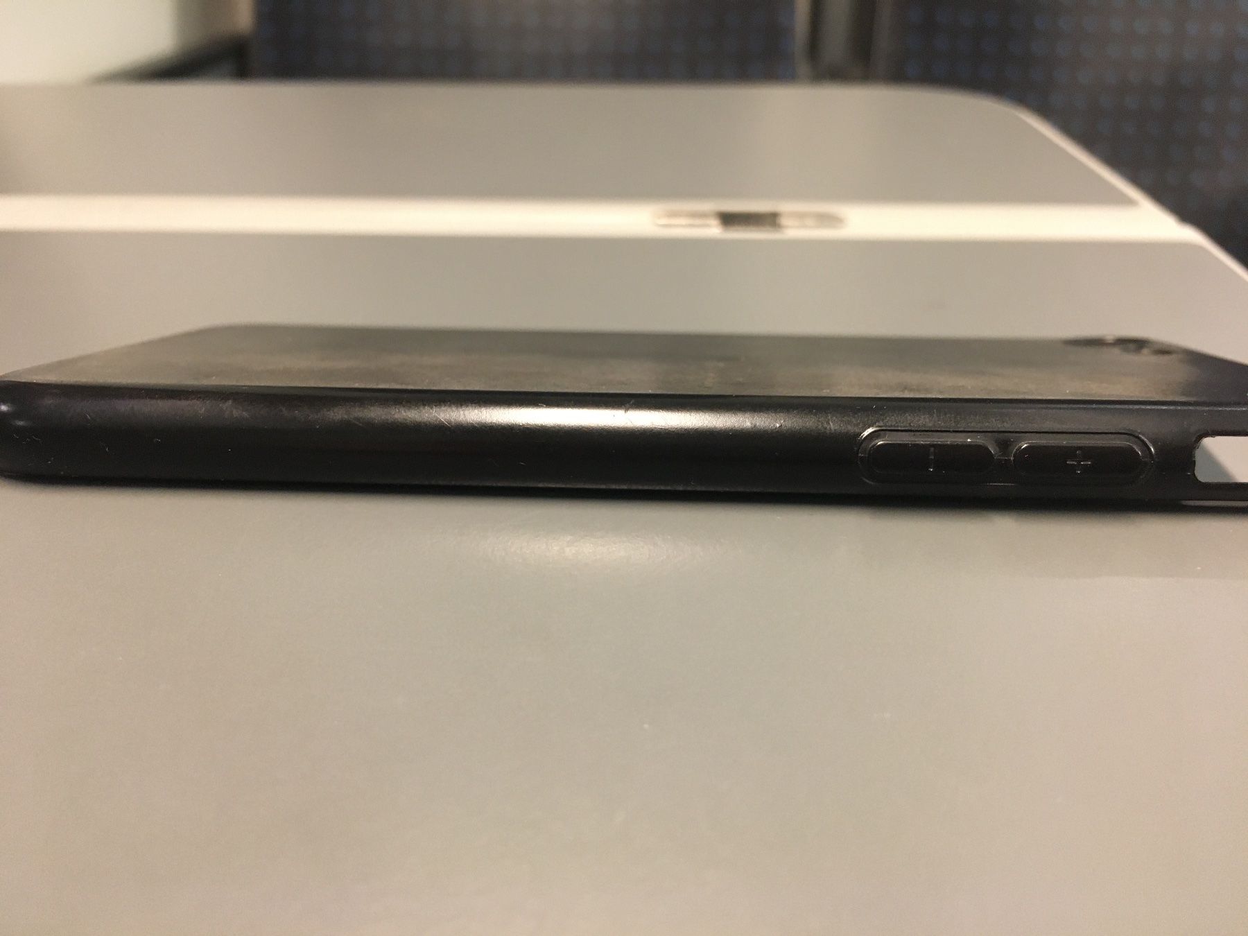 Cover & Protezioni schermo: iPhone 7/8 Hülle – Usato da Flawil venduto da rcnkr 4
