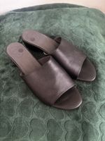 Nine to five leather sandals black 40
