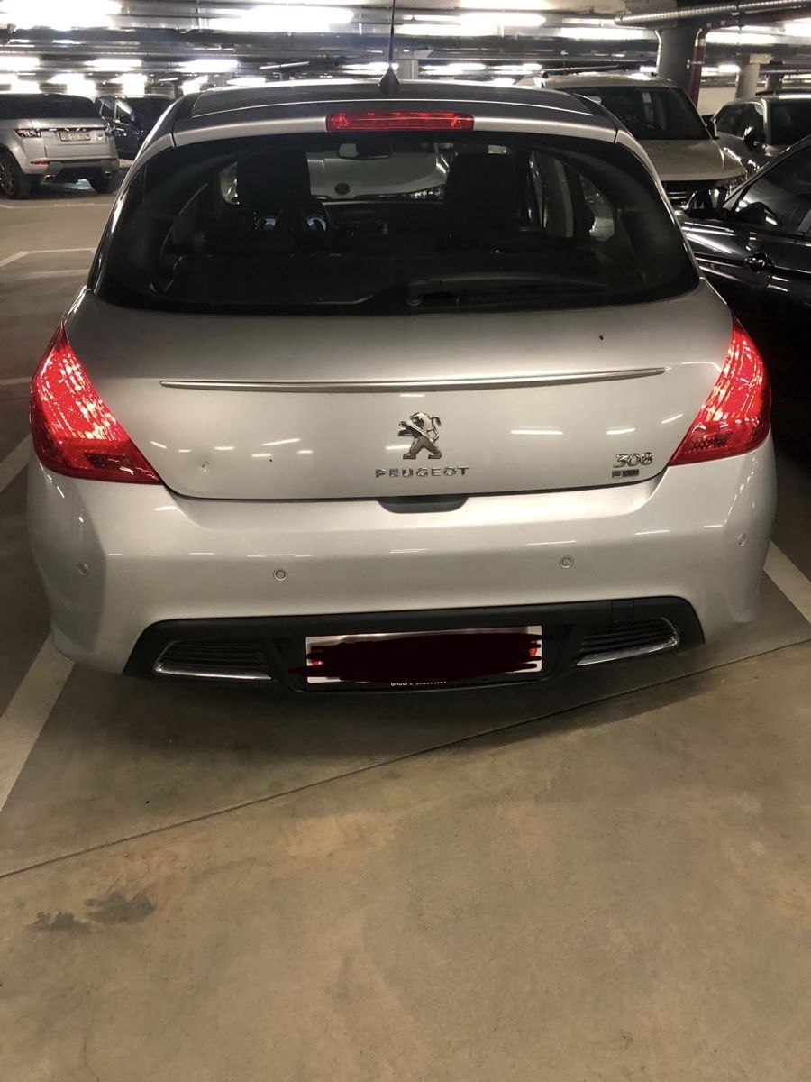 Peugeot Automobili: Peugeot 308 1.6 e-HDi Active automatic - 181’000km – Usato da Cologny venduto da ale_rr8m