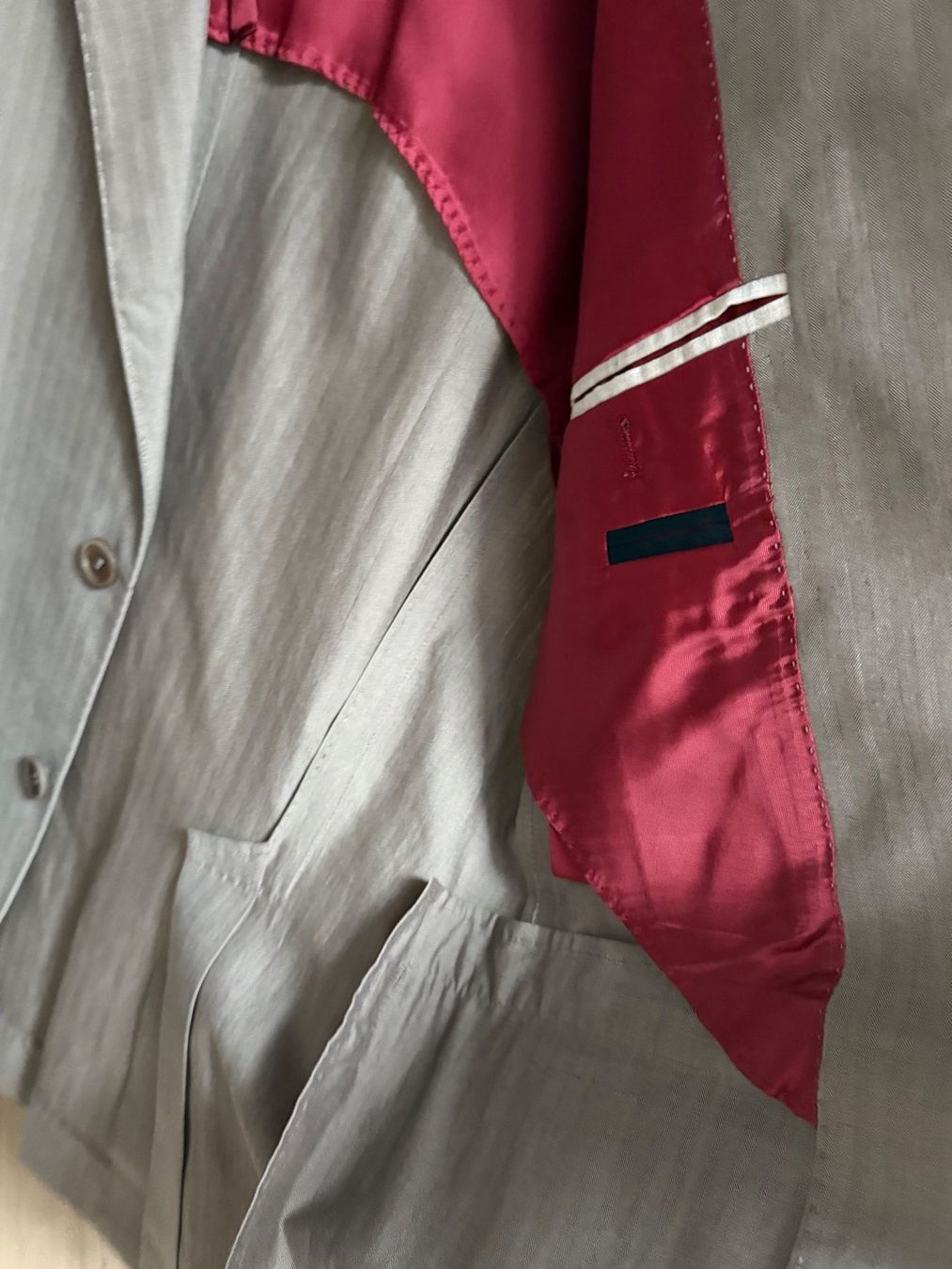 Brunello Cucinelli Vestes: Brunello Cucinelli Herren Sakko braun Grösse 52 – Neuf (Voir description) à Oberwil b. Zug par hallihallo12 2