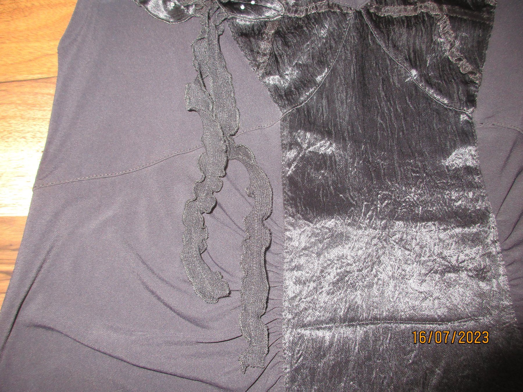 Tops: Top Jean Marc Philippe 42-44 – D'occasion à Ottenbach par Claurin 2