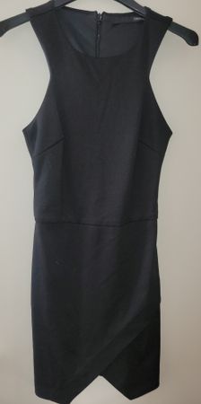 kleid, stylischer abschluss unten und oben, gr.S, neu