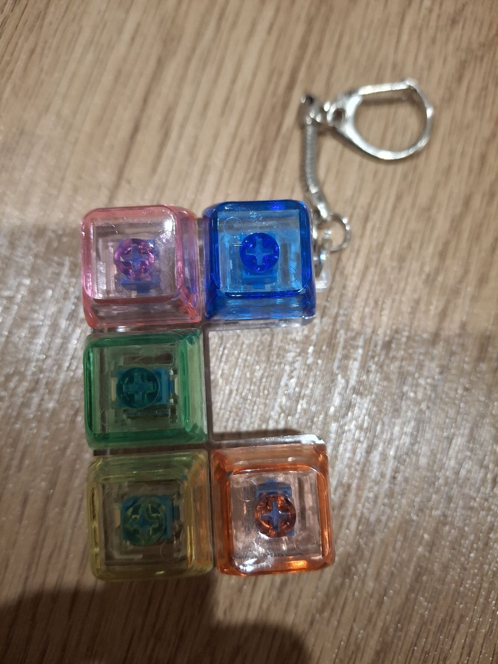 Portachiavi: Porte-clés touche de clavier satisfaisant multicolore. neuf – Nuovo e nell'imballaggio originale da Gland venduto da Dedecop2 2