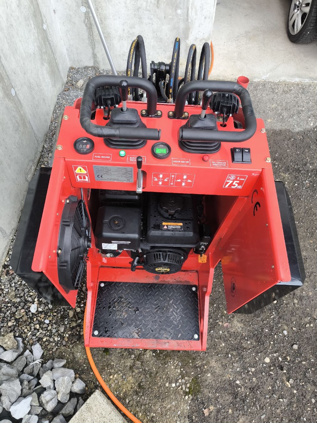 Hoflader: Mini Kompaktlader Hoflader Radlader Skid Steer Loader HT320 – Neu (gemäss Beschreibung) aus Geiss von Fiatagri_power 3