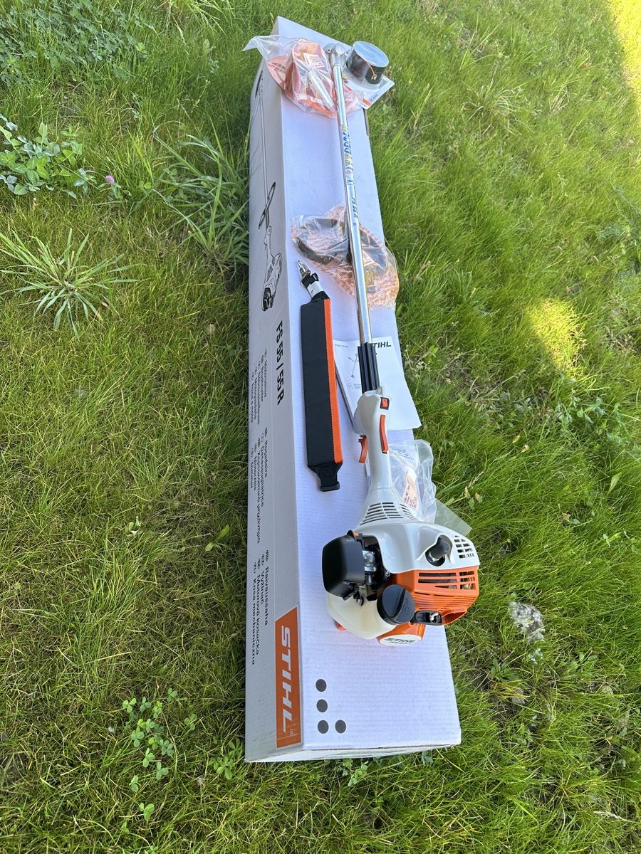 Stihl Tutti gli attrezzi: Stihl Sense FS 55 / R. NEU – Nuovo e nell'imballaggio originale da Regensdorf venduto da Dani.Al