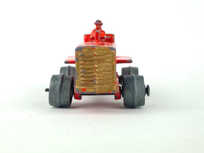 Matchbox Modellini d'auto: Matchbox Moko Lesney 8A Caterpillar Tractor  - Good – Usato da Genthod venduto da lightyear63 2
