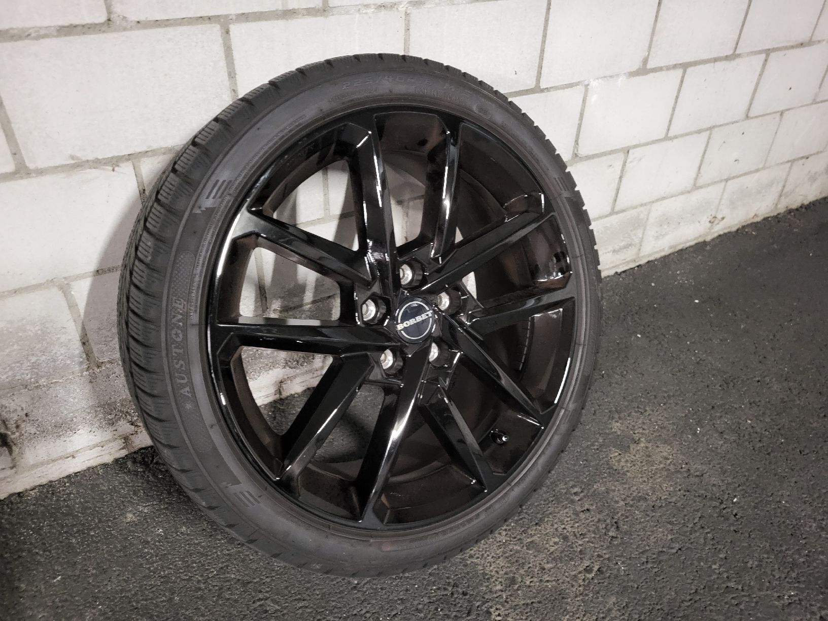 Cerchioni: 4 Stk. Felgen mit Winterräder 18" – Usato da Wettingen venduto da mic_f2m2