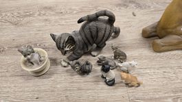 Katzenfiguren