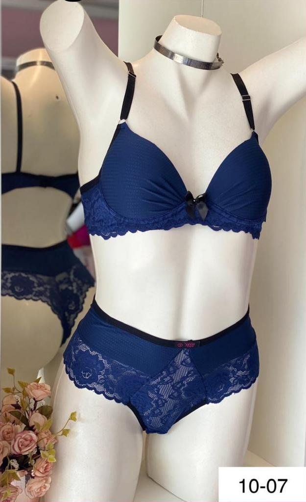Altra biancheria intima: Ensemble Lingerie Rouge Passion - Neuf, taille M – Nuovo e nell'imballaggio originale da La Chaux de fonds venduto da Folylove 2