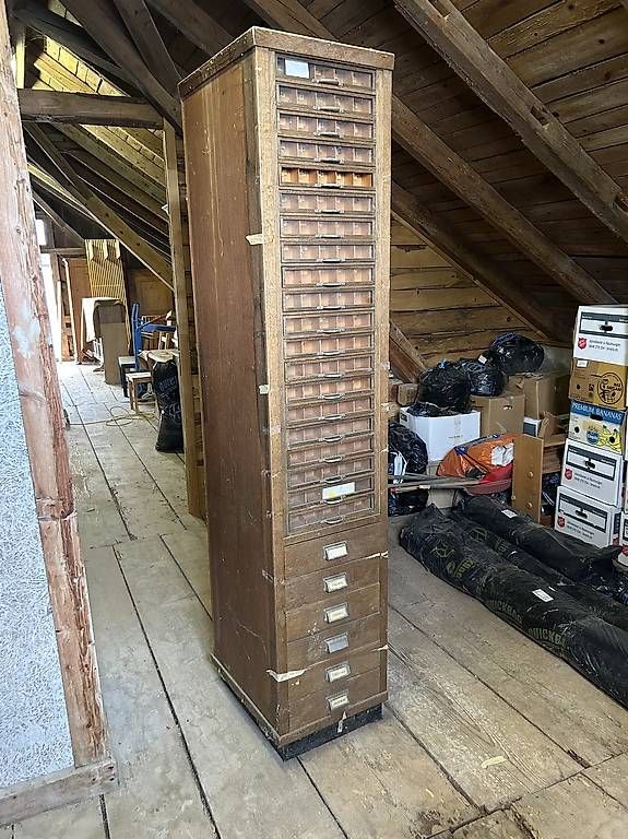 Schränke: Alter Aphothekenschrank – Gebraucht aus Dietschwil von cyr_ln56 2