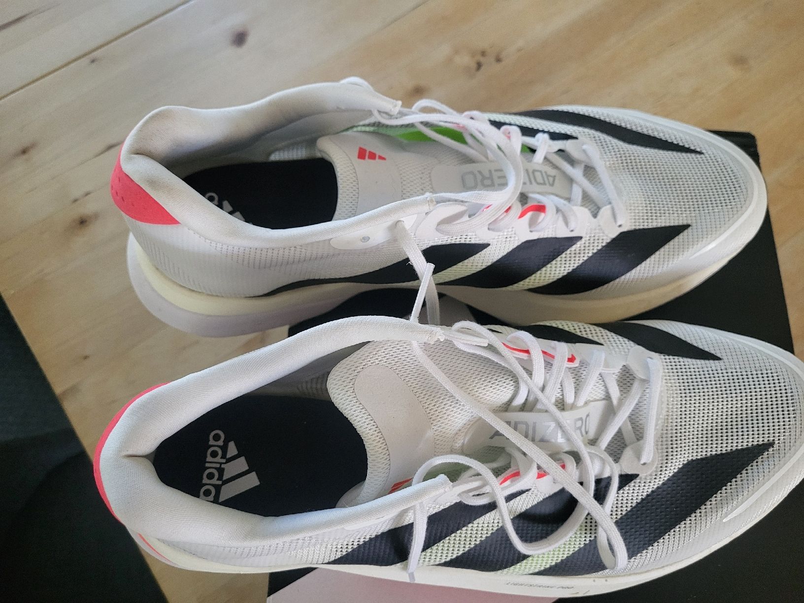 Adidas Scarpe da uomo: Adidas Adizero Boston 13 – Usato da Wohlen AG venduto da Runair