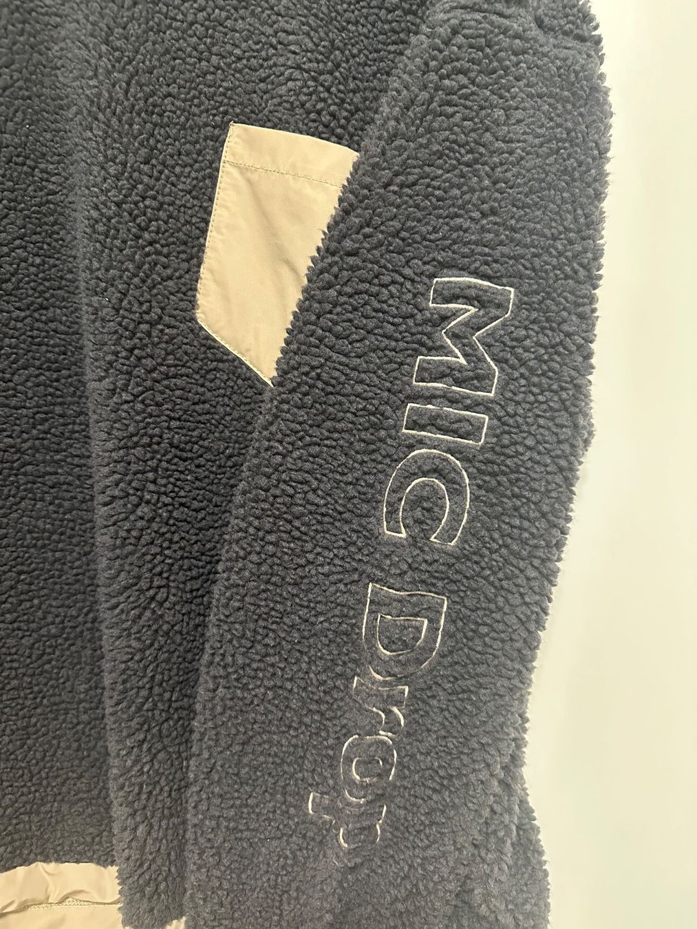 Maglioni & Felpe: BTS Mic Drop Warm Sweatshirt in Gr L – Nuovo (secondo la descrizione) da Basel venduto da iulia_haul 2
