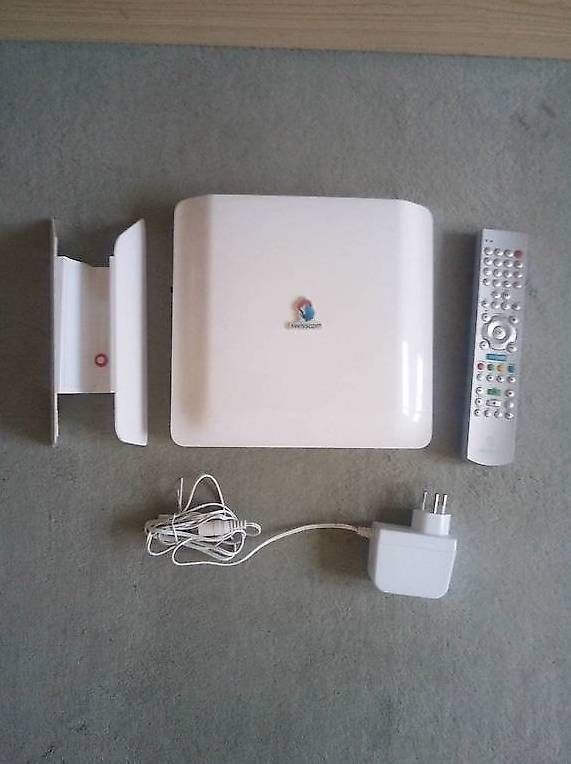 Swisscom Modem & Router: Modem (Routeur) Swisscom – Nuovo (secondo la descrizione) da Bercher venduto da Canasson