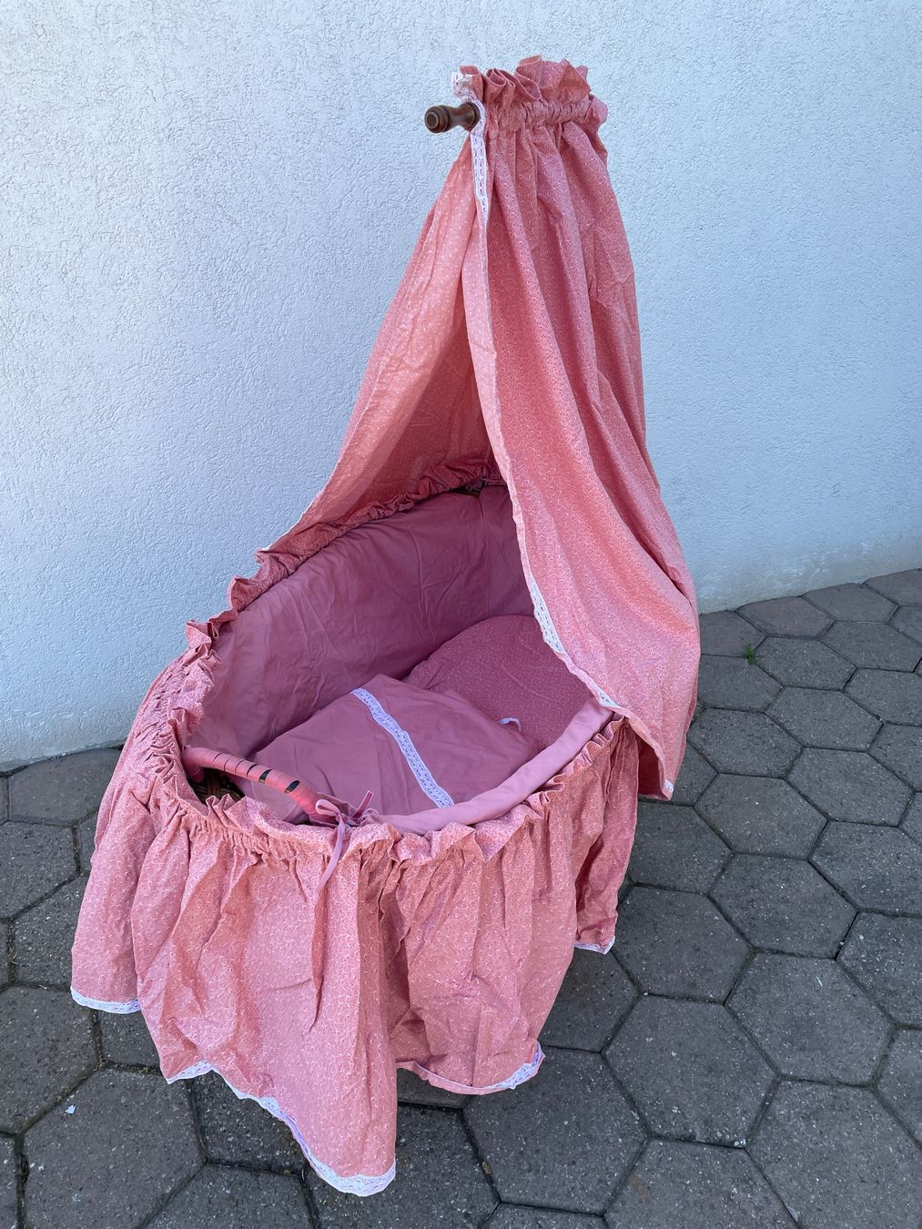 Berceaux: Kinderstubenwagen – D'occasion à Walliswil b.Wangen par Stockente33 3