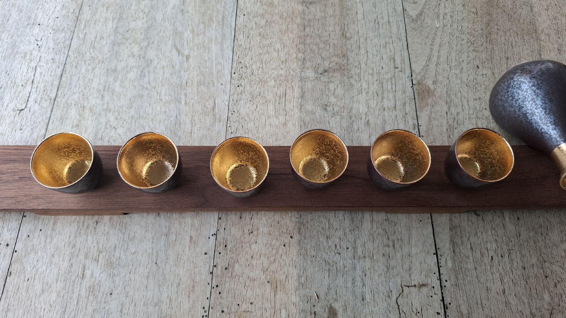 Set di piatti: Shake Set Gold – Usato da Zürich venduto da witike 1