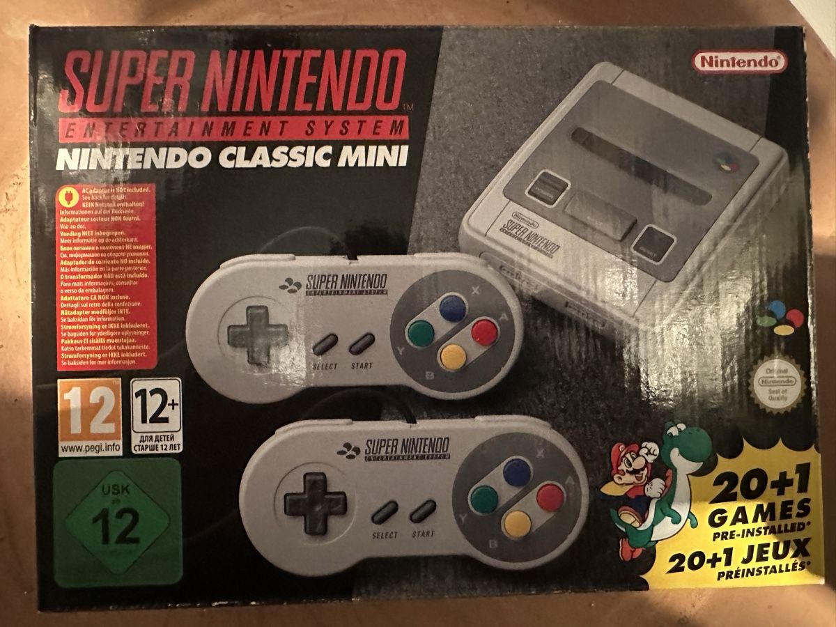 Nintendo Console: Super Nintendo Mini – Nuovo e nell'imballaggio originale da Rothrist venduto da CompanyVR