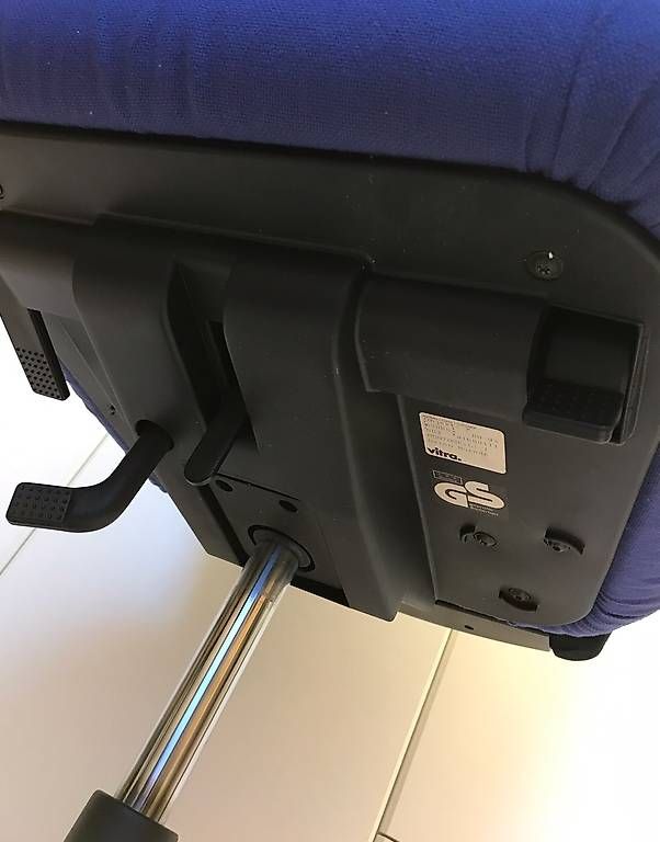 Chaises: Bürodrehstuhl Marke Vitra – D'occasion à Brugg AG par dom_b2bg 3