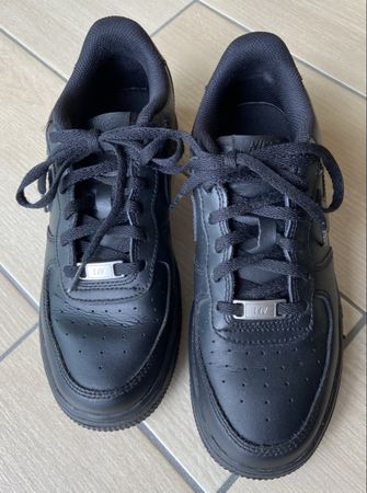 Nike Air Force 1, noire, 38