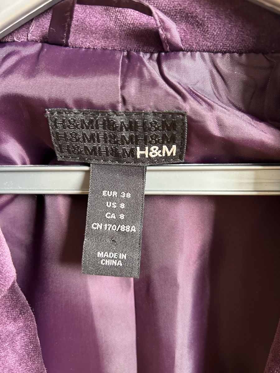 H&M Giacche: Purple Velvet Bolero Jacket, Size 38 – Nuovo (secondo la descrizione) da Zürich venduto da Sophie0569 3