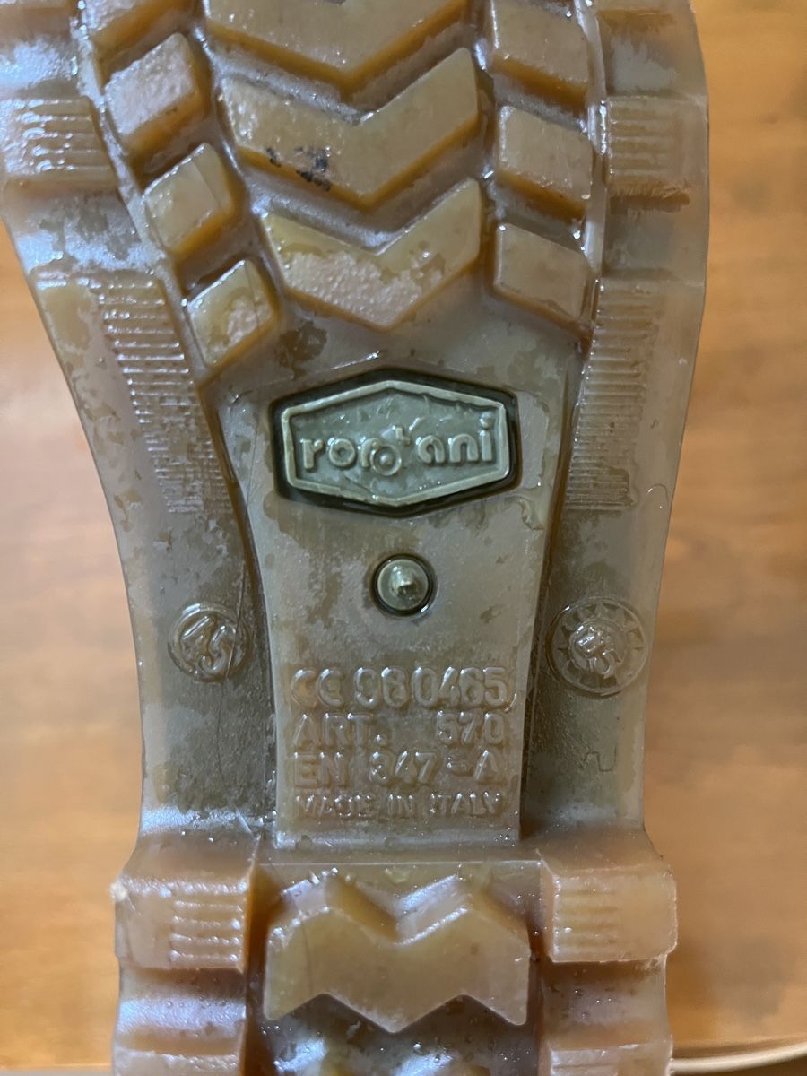 Scarpe da uomo: Gummistiefel Maestro Grösse 45 – Usato da Einsiedeln venduto da manuelkaelin 3