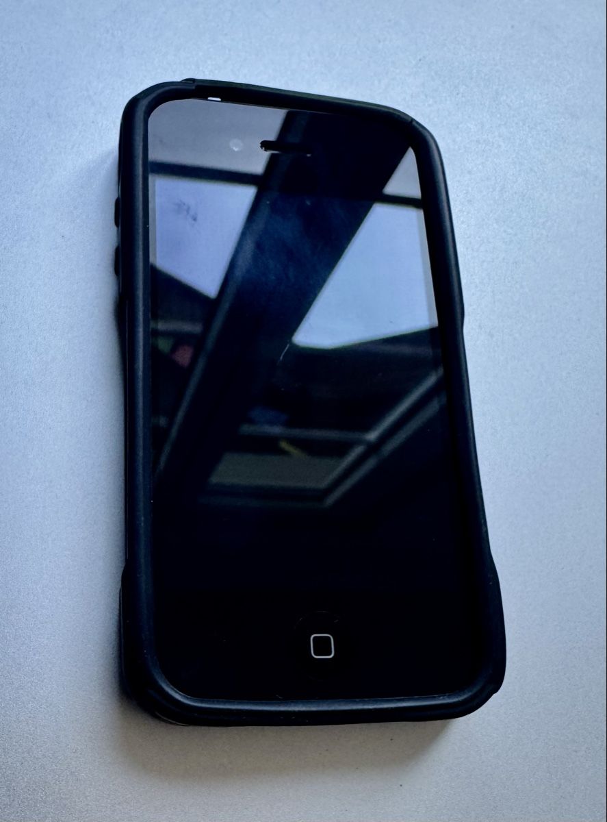 Apple Telefoni cellulari / Smartphones: iPhone 4 – Usato da Uster venduto da kog1988 2