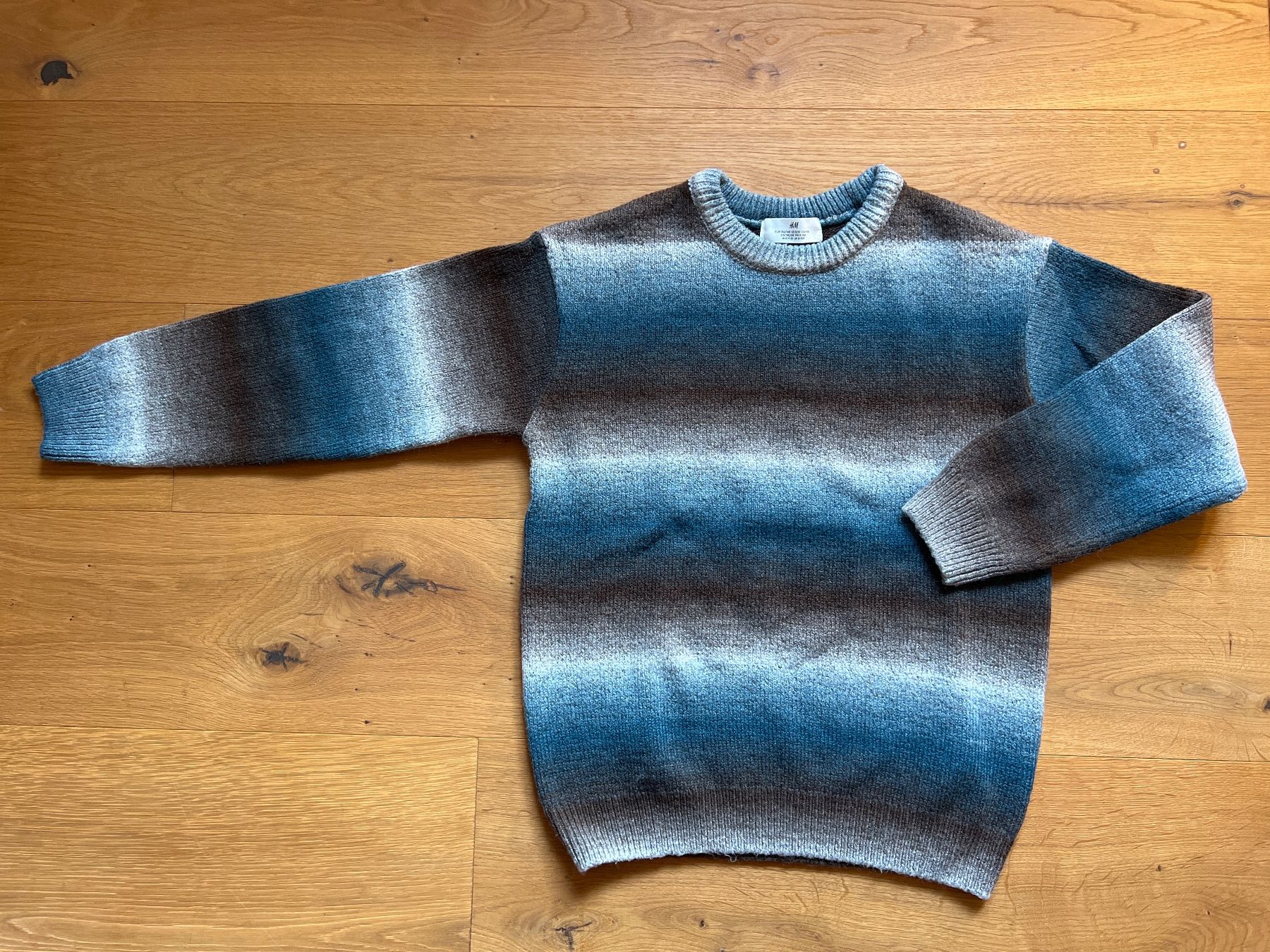 H&M Pulls et sweat-shirts: Neuer Pullover Gr.134/140 H&M – Neuf (Voir description) à Lengnau BE par Rubin27