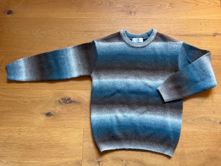 Neuer Pullover Gr.134/140 H&M