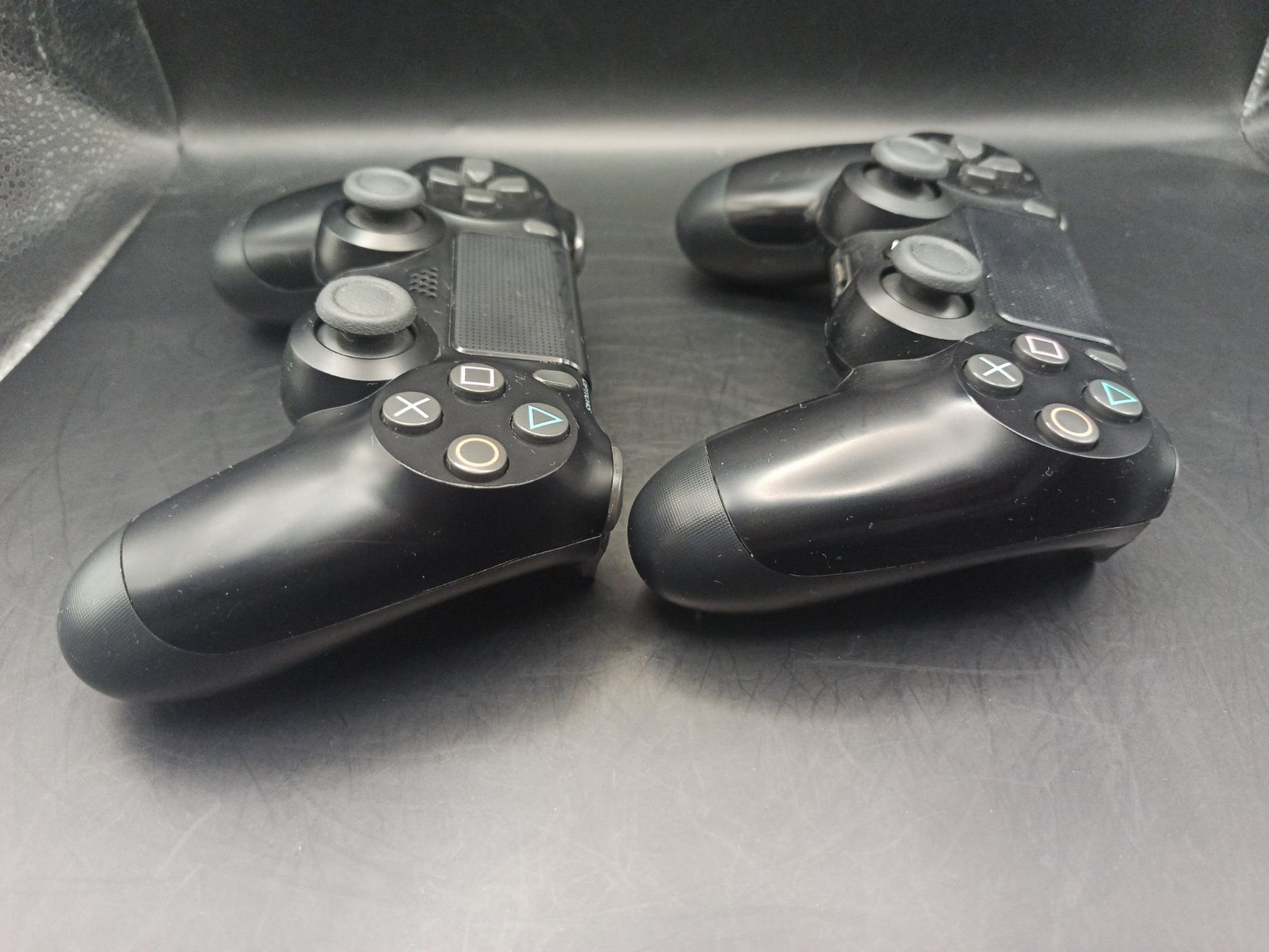 Controller: 2 x Original Controller Sony PS4 Wireless DualShock 4 – Gebraucht aus Oberweningen von mar_87mx 4