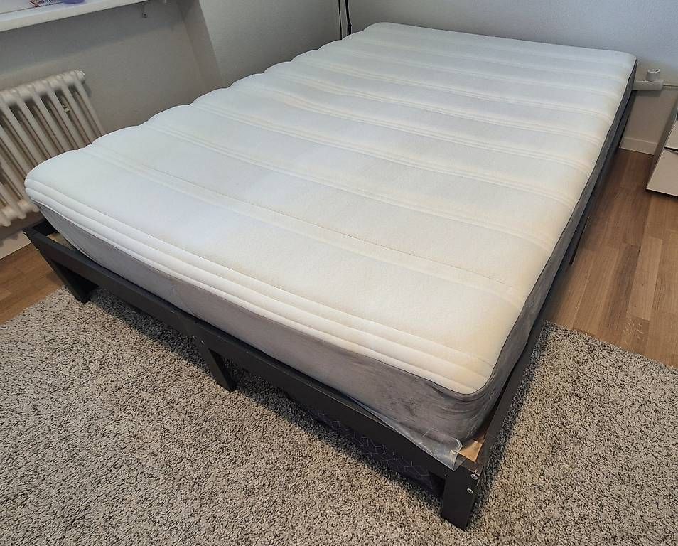 Materassi: Bett & Matratze 140x200cm – Usato da Olten venduto da cocen