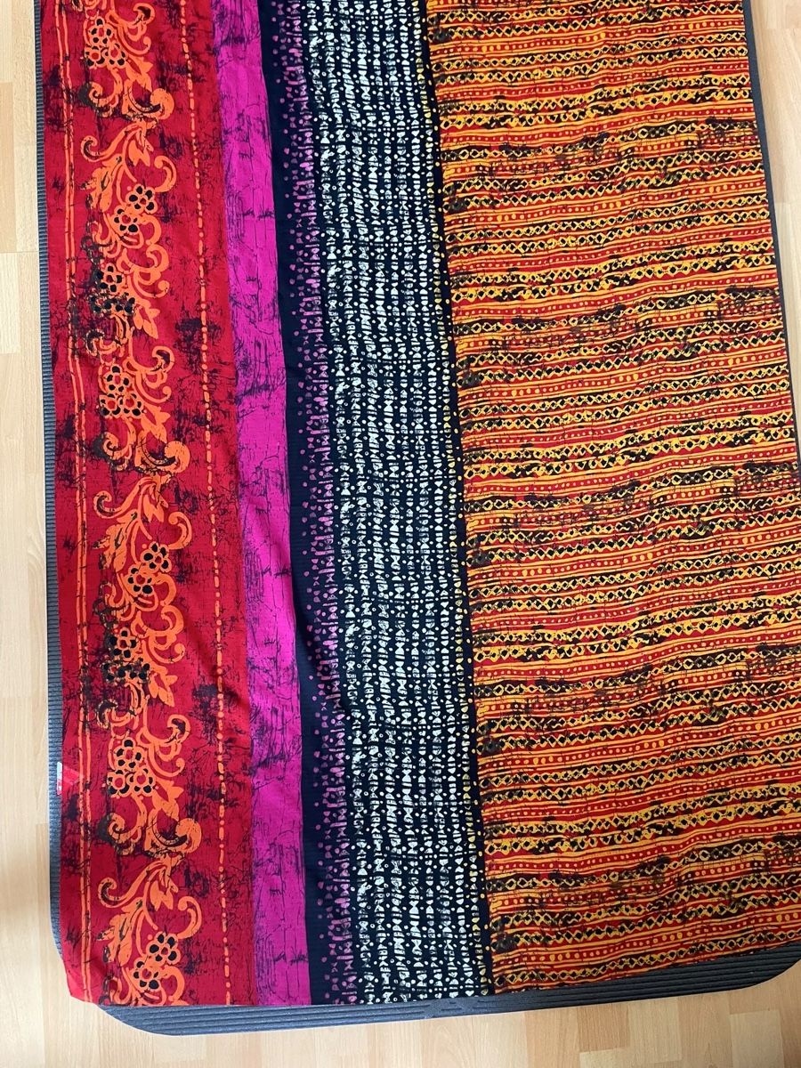 Foulard & Sciarpe: Foulard imprimée batik multicolore 95x160cm neuf – Nuovo (secondo la descrizione) da Vuippens venduto da ale_6gkb 2