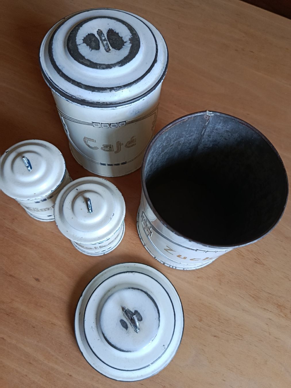 Tutte le decorazioni: Blechdosenset, Shabby Chic, Dekoration  – Usato da Oberägeri venduto da SaniBeach 3