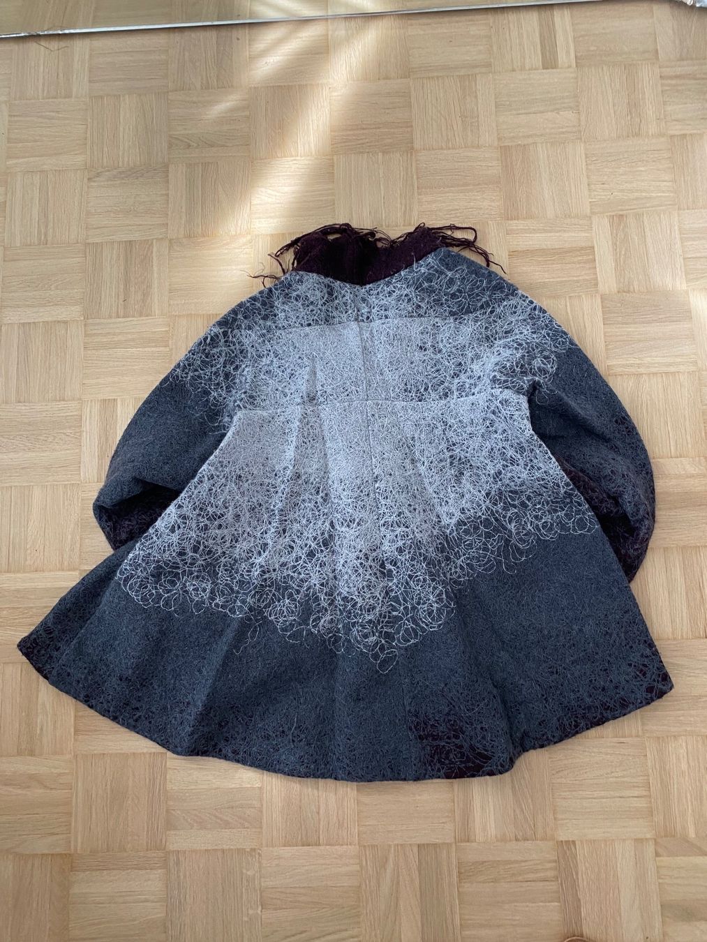 Cappotti: Mantel von Designerin Erica Matile – Usato da Zürich venduto da Basilou98 2