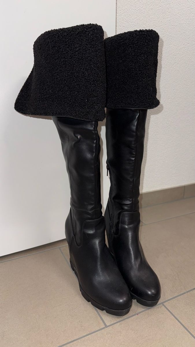 Anna Field Damenschuhe: High knee Boots – Gebraucht aus Läufelfingen von Herra900