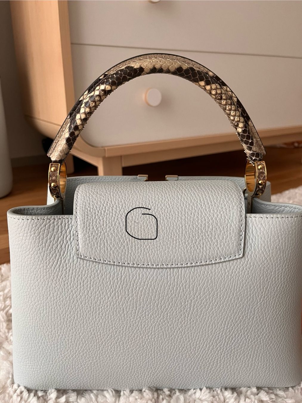 Louis Vuitton Borse da donna: Louis Vuitton Capucines MM mit Phytonleder – Usato da Luzern venduto da bambola92 7