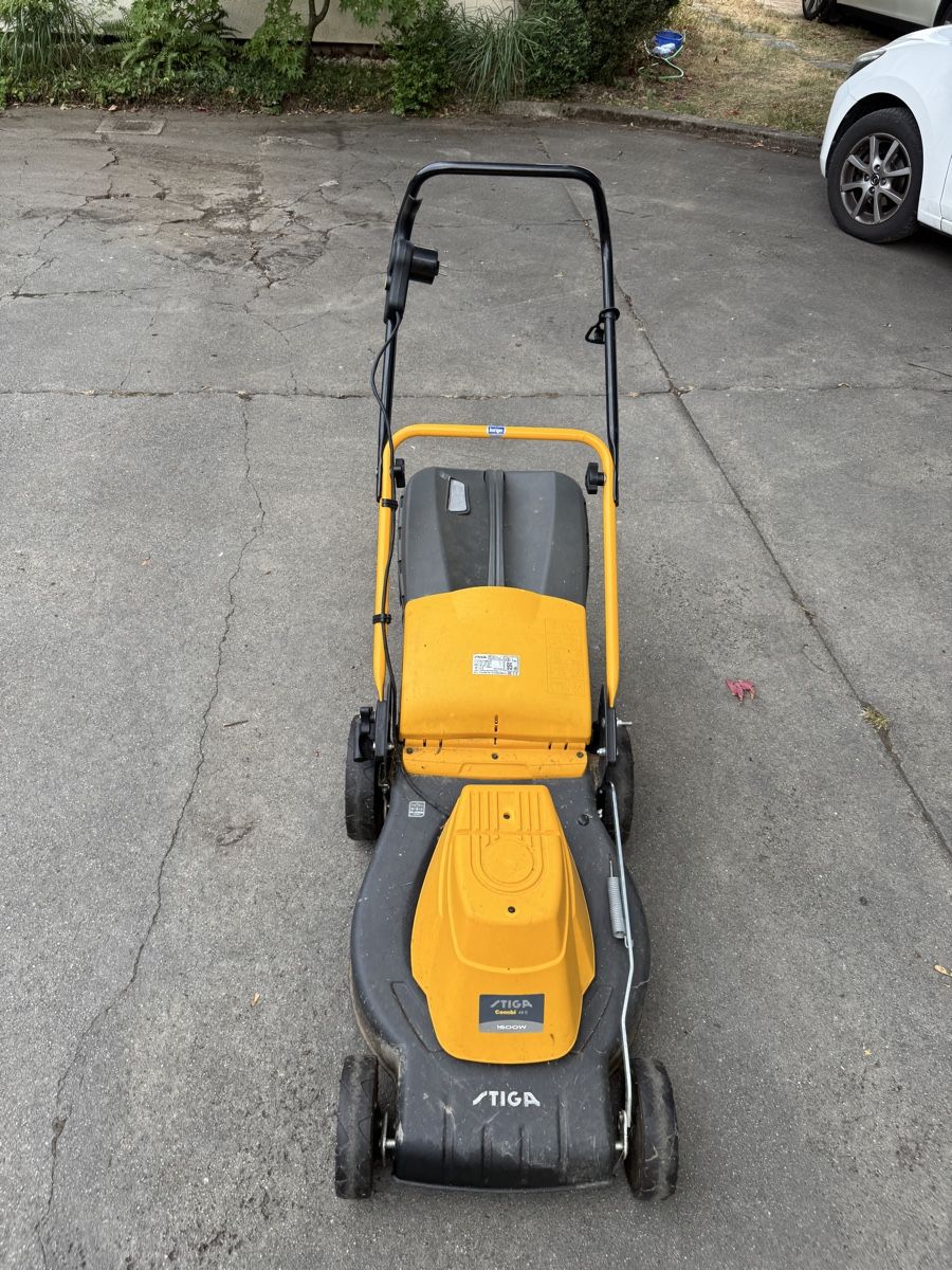 Stiga Tondeuses à gazon: Rasenmäher Stiga Combi 48 E Elektro 1.6kW gebraucht – D'occasion à Buchillon par Shila4 3