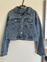 Jeansjacke mit Perle