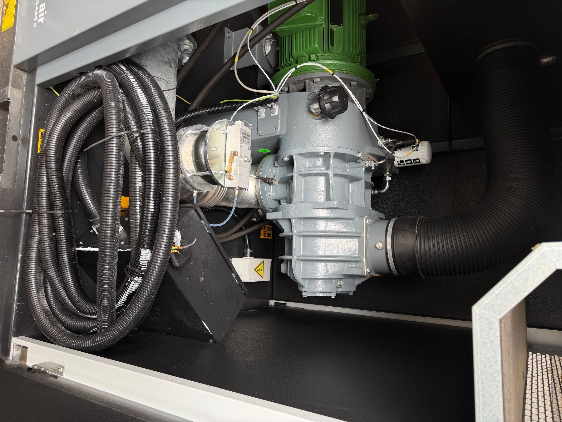 Atlas Copco Compresseurs: 2x Atlas Copco Blaser – D'occasion à Steinhausen par Djina96 4