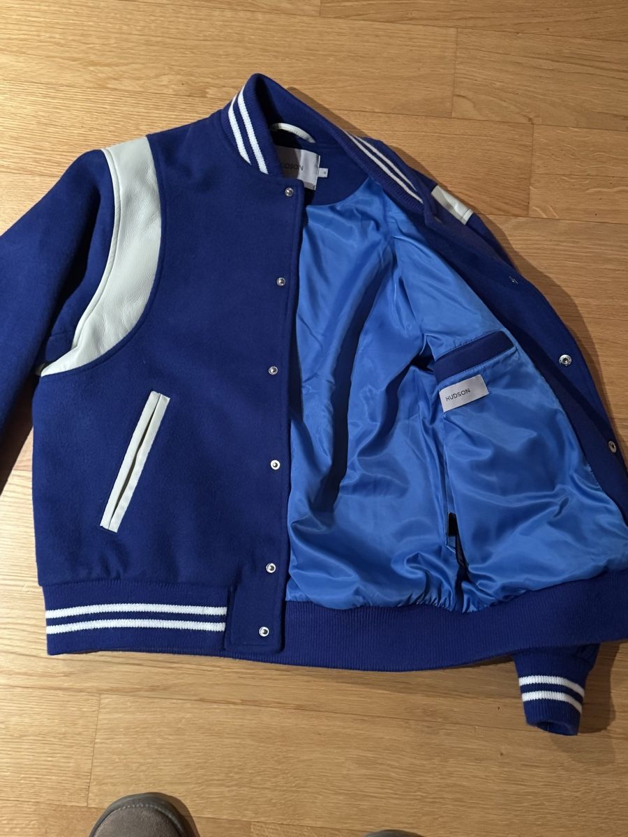 Giacche: Varsity Jacket HUDSON (M) – Usato da Coppet venduto da Apicius1 3