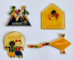 4 Unicef Pins