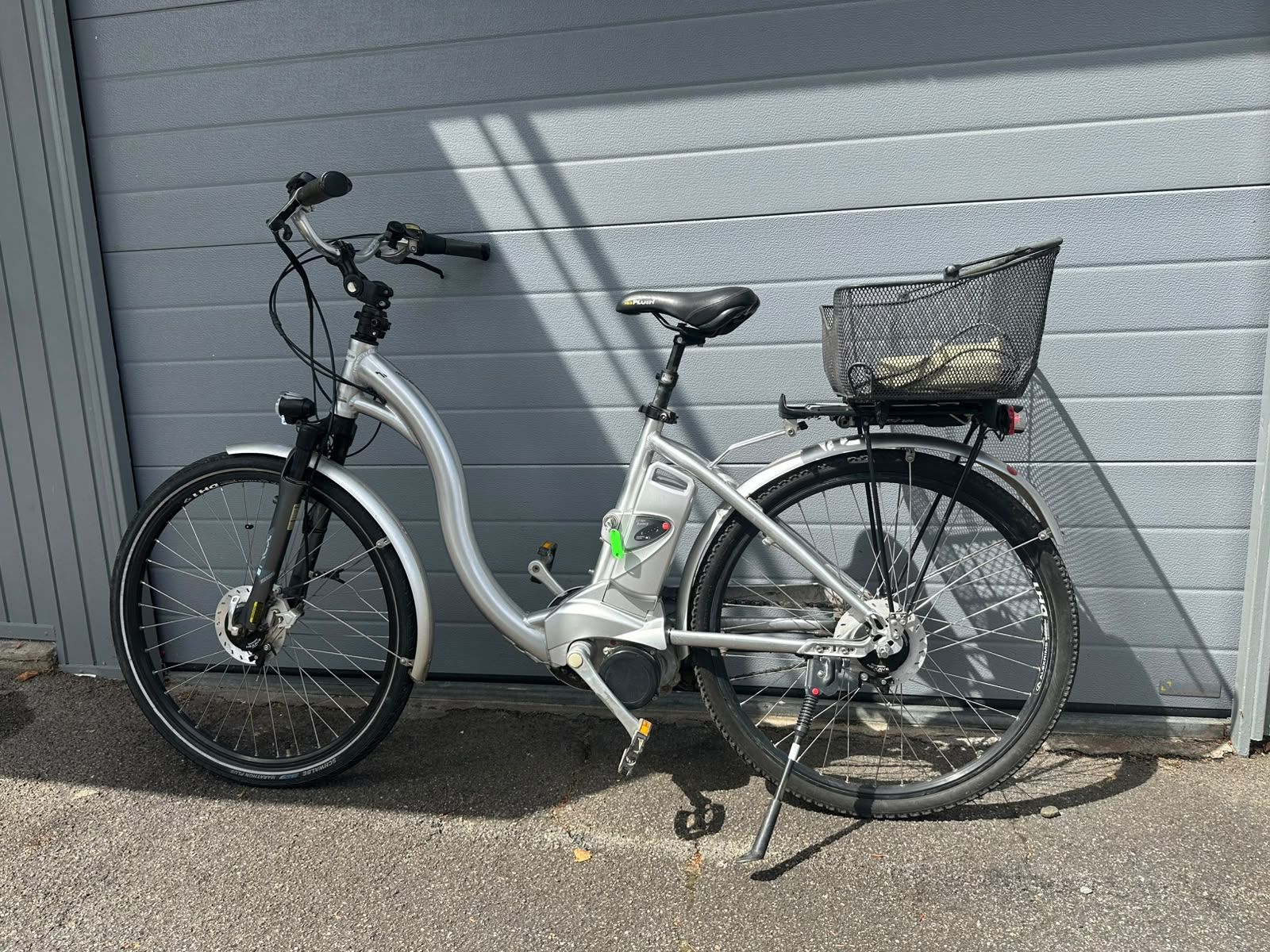 Flyer Vélos: E Velo Flyer  – D'occasion à Trimbach par kar_2m7z 7