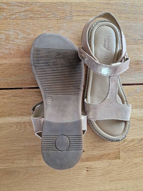 Scarpe per ragazzi: Kindersandalen (Gr. 32)  – Usato da Zürich venduto da Rip2 2