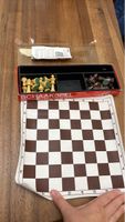 Schachspiel komplett mit Anleitung und Brett