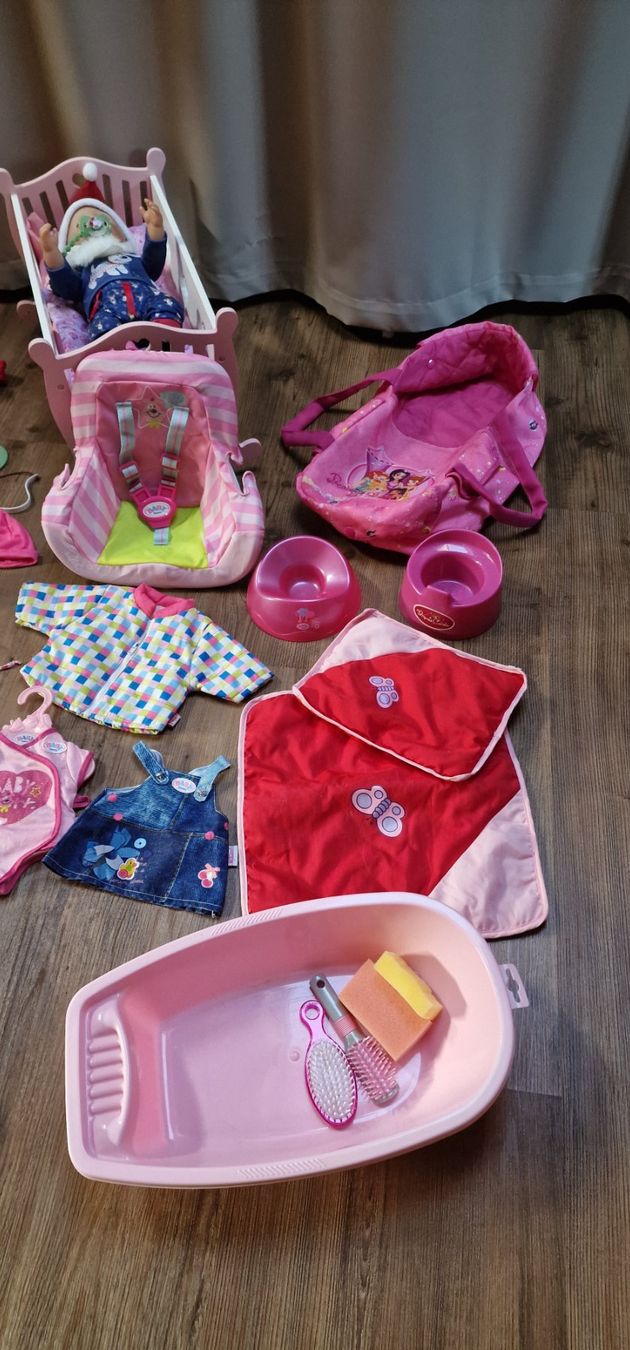 Bambole: Puppe mit Schlafschaukel – Usato da Schiers venduto da rom_ch7g 3