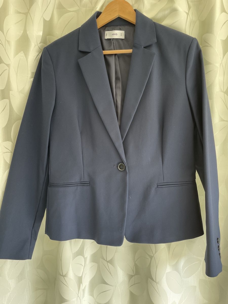 Mango Giacche: Elegant Mango Damen Blazer Grösse S – Usato da Binningen venduto da Viriatus